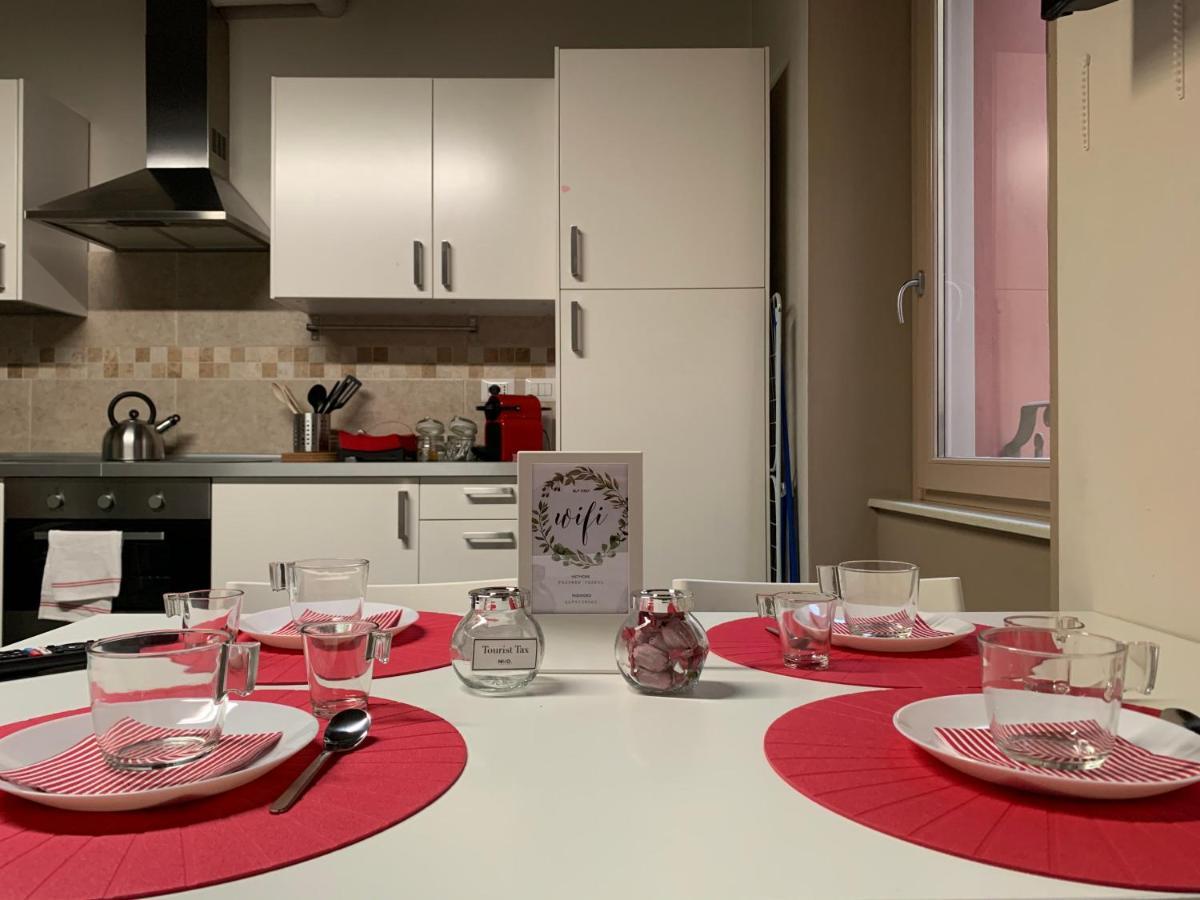 פארמה Niki O. Apartments מראה חיצוני תמונה
